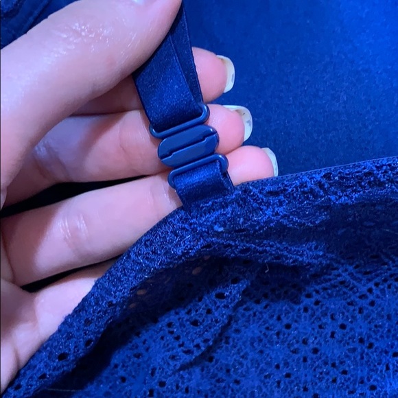 Victoria’s Secret Padded Bralette - Picture 3 of 3